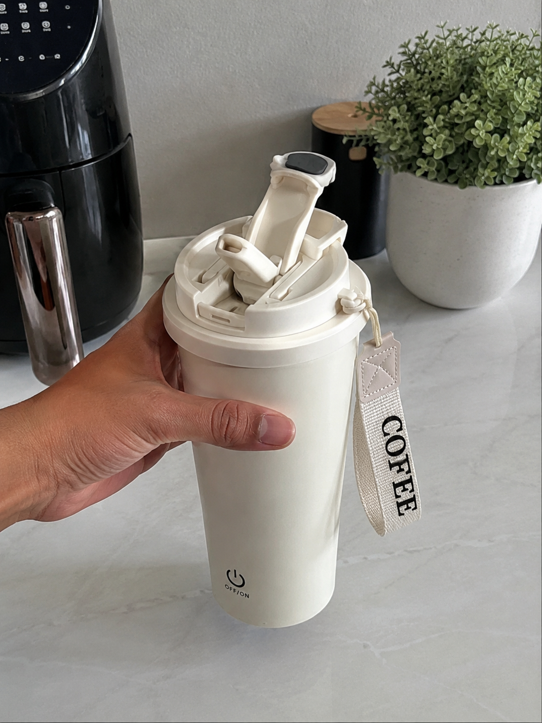 The Blend Bar™ The Stir